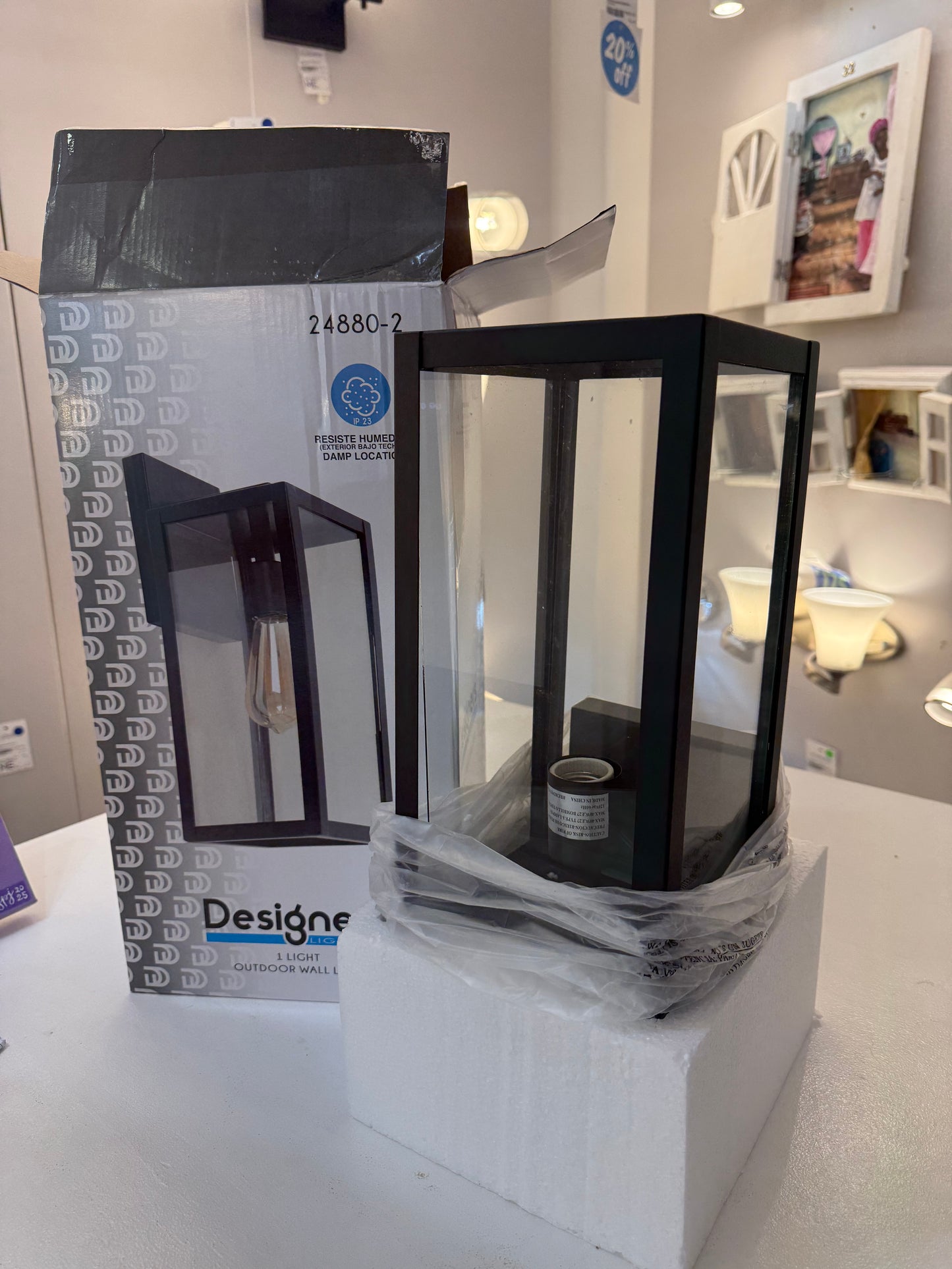 1-Light Outdoor Wall Lamp – Sand & Black Finish