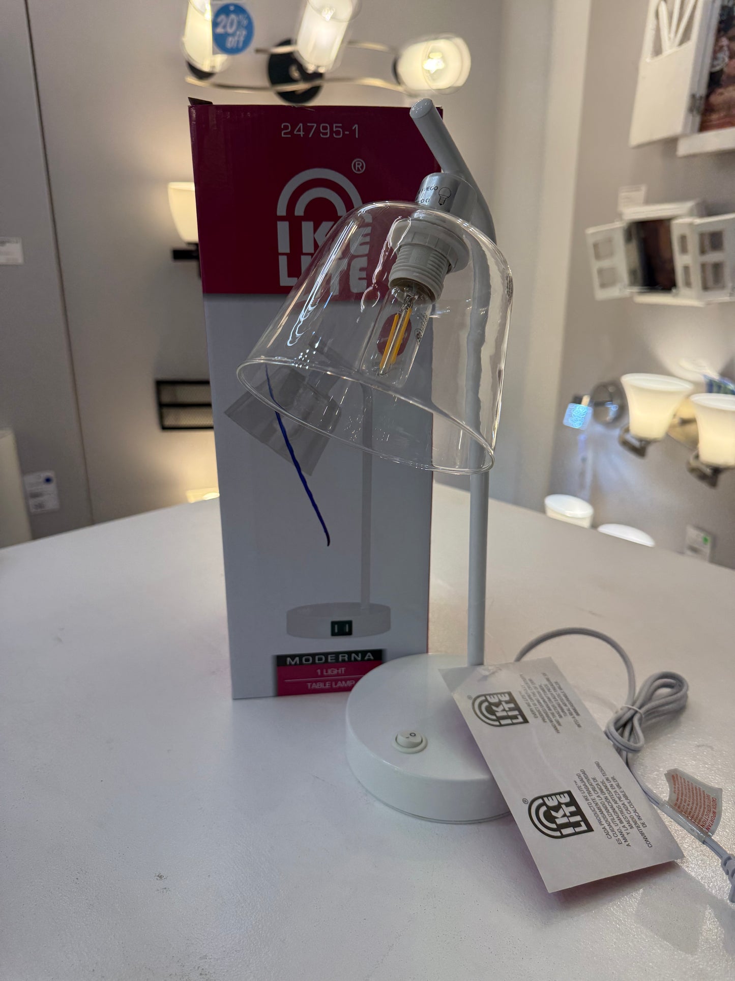 1-Light Table Lamp – Shiny White Finish